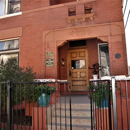 Off Broadway B & B-2